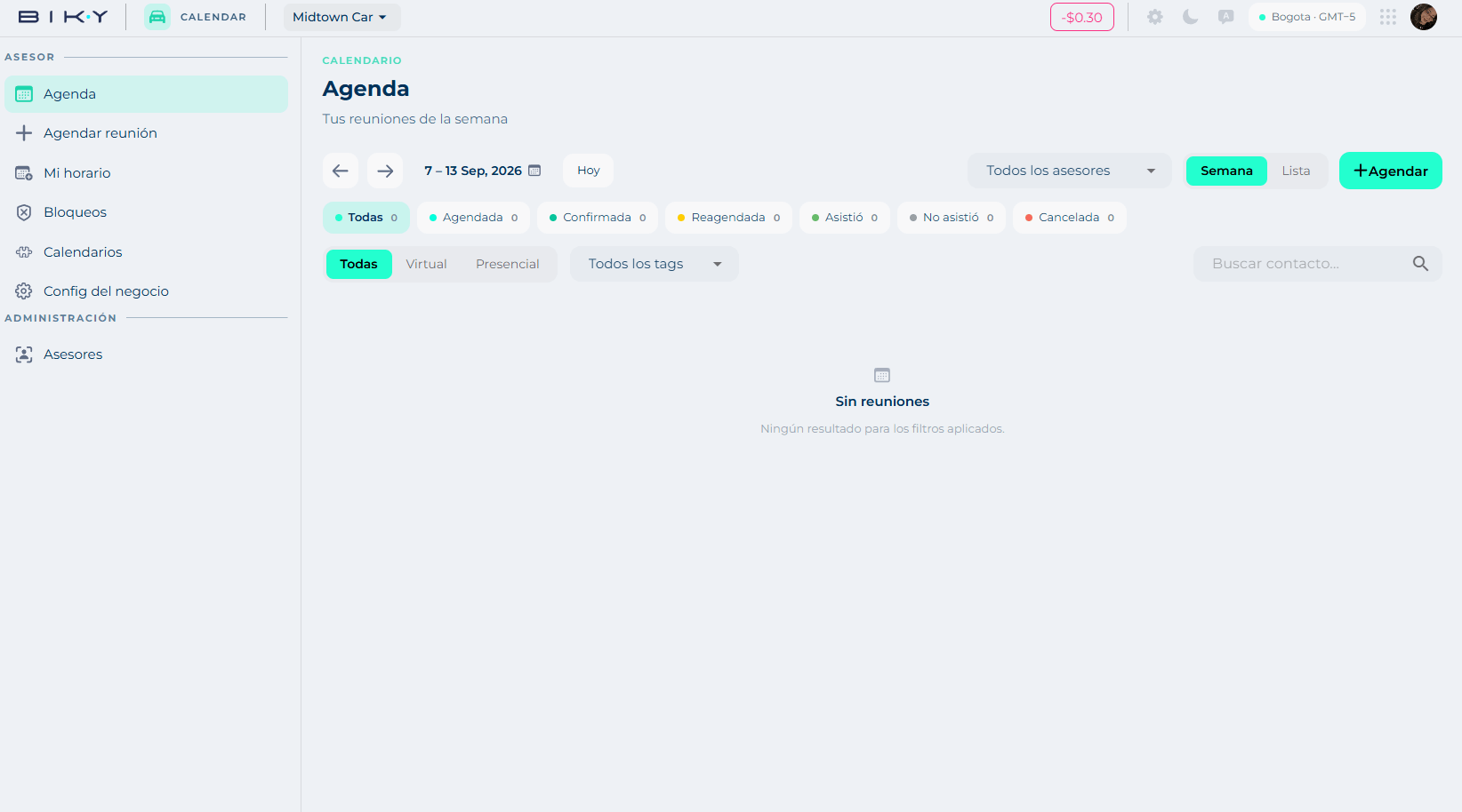 Agenda screen with the side menu, status filters and the week view